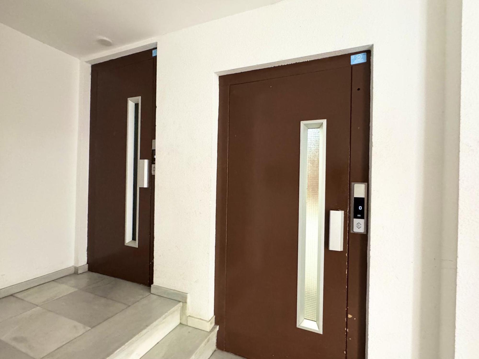 Apartsalou Penedes Kültér fotó